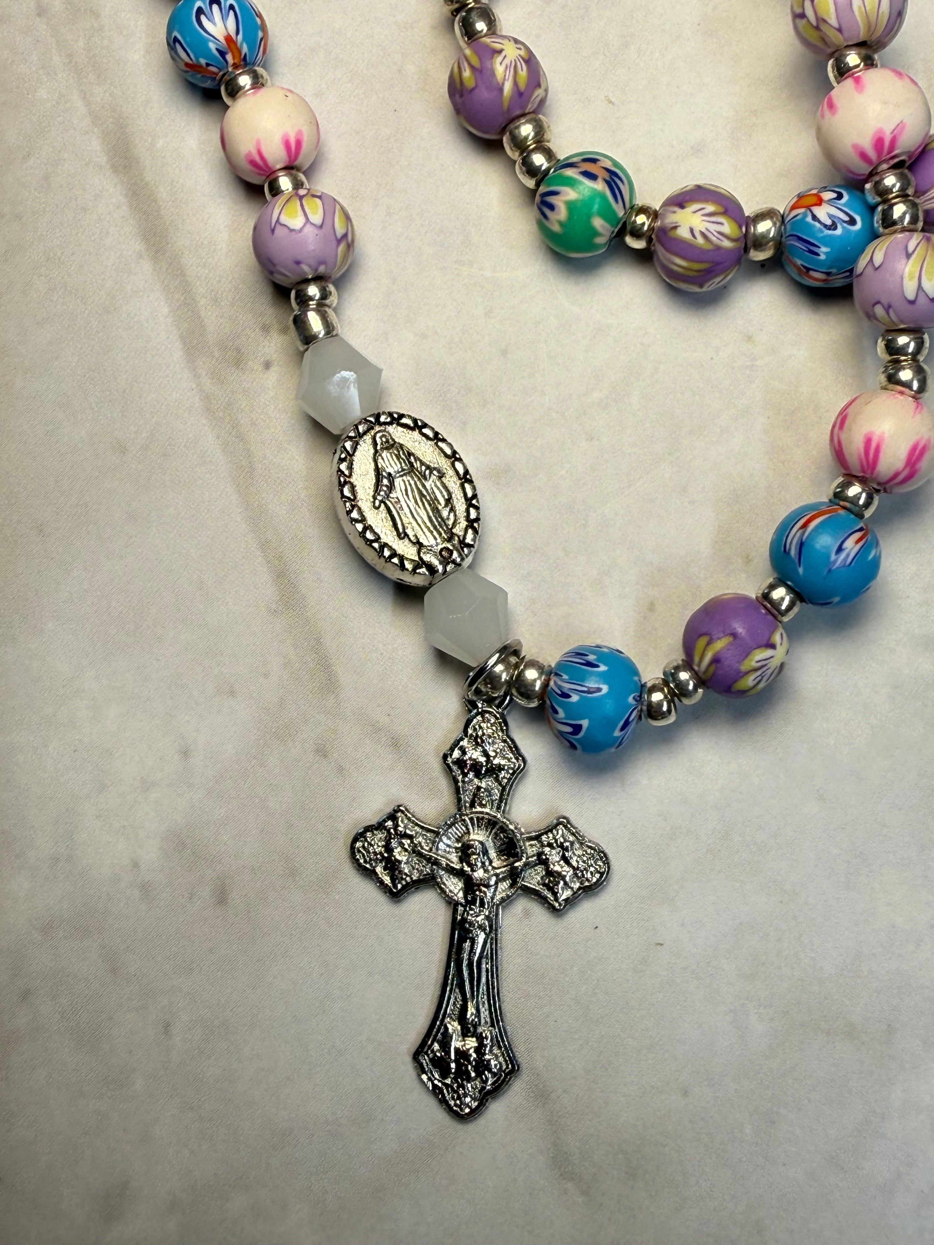 MULTI COLOR  TWISTABLE ROSARY BRACELET